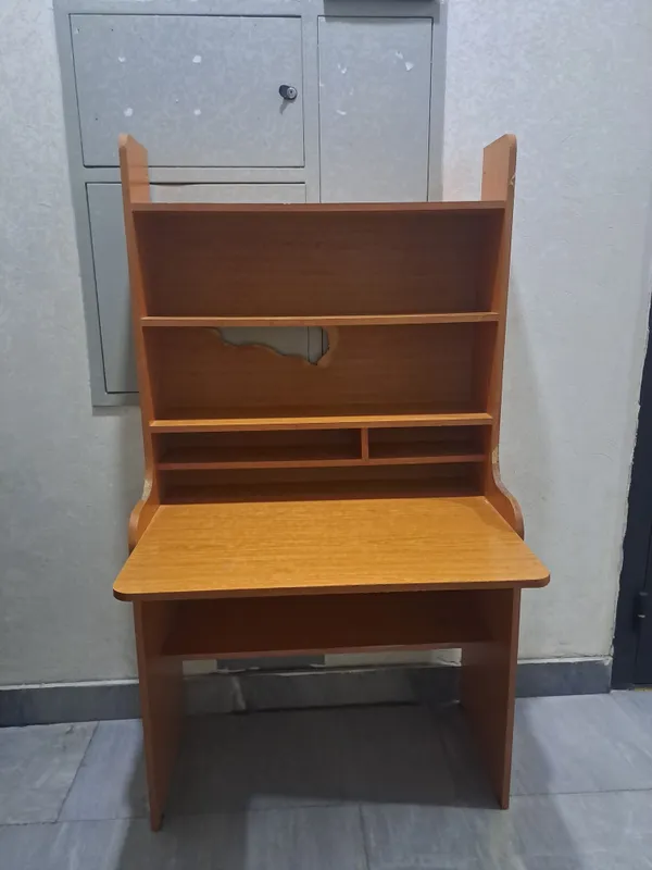 шкаф книжный/парта продаётся