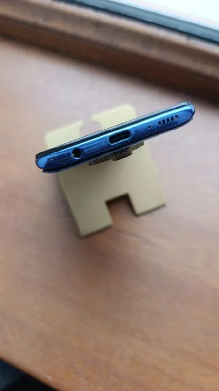 Samsung a40 sotiladi — фото 2