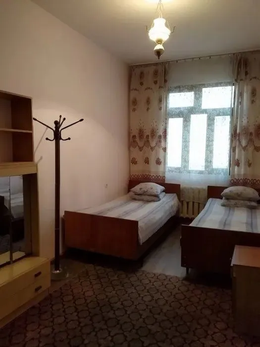 2-к квартира, 40 м², 3/4 этаж, у метро Юнусабад — фото 1