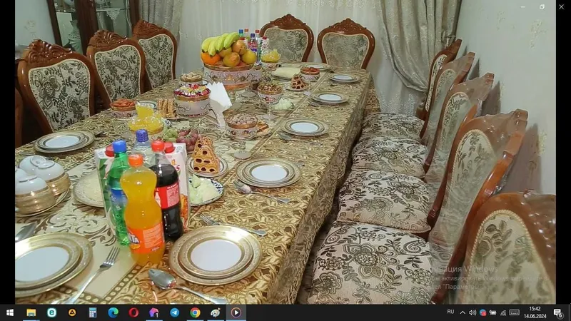 Стол стул для гостиной 12 кишилик холати аъло даражада — фото 1