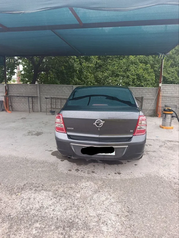 Srochno sotiladi kobilit moshina gazi bor aftomat karopka 4