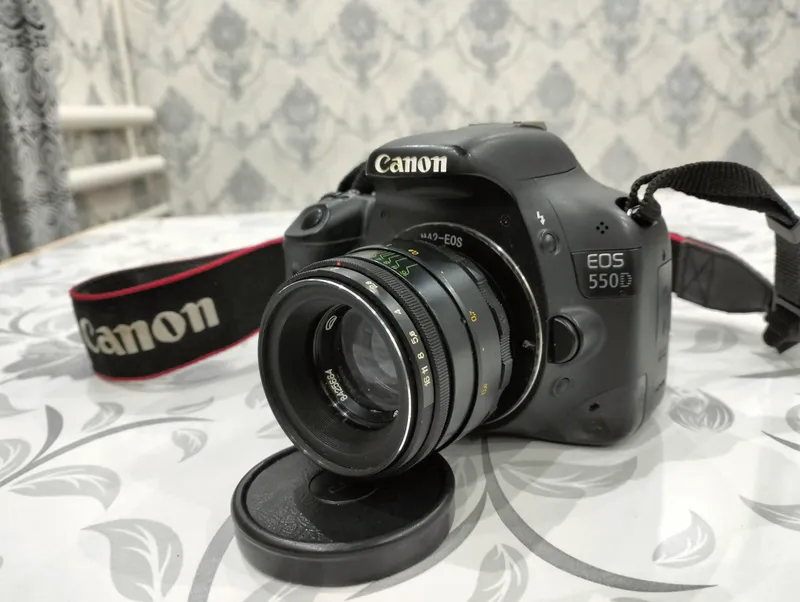 Фотоаппарат Canon в отличном состоянии.