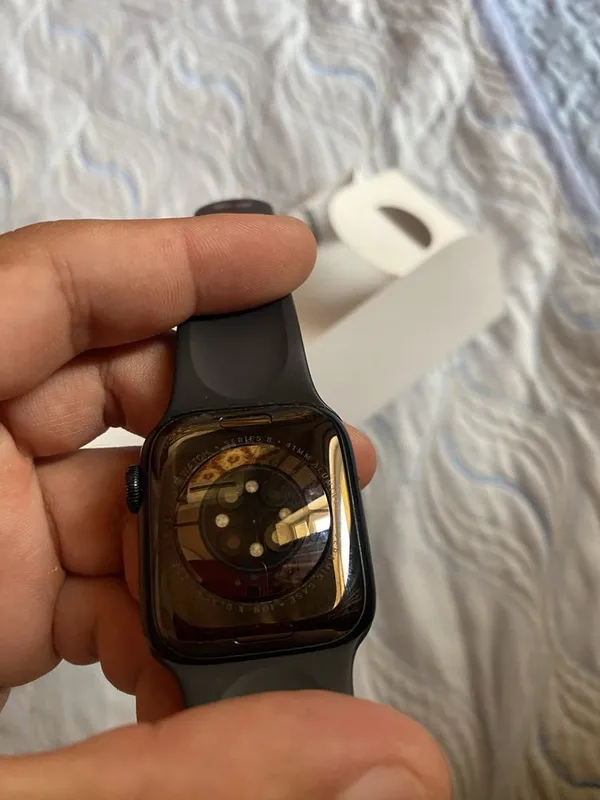 Apple watch 8 41mm sotiladi 6 Apple watch 8 41mm sotiladi 6