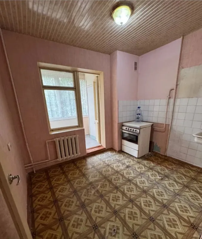 Продается квартира под офис, Карасу-6 Продается квартира под офис, Карасу-6
