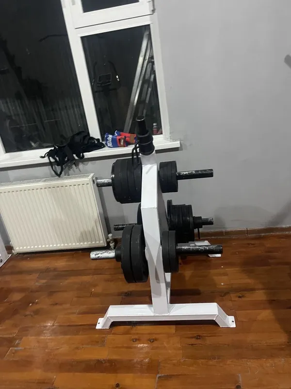 Спорт комплекть новй срочно