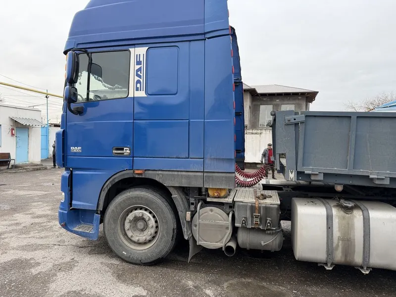 Продается DAF TE 95 XF -2006 г. С прицепом Маз . В отличном состоянии — фото 1