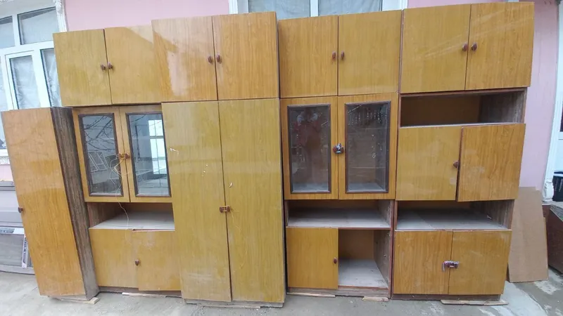 Продаётся мебельная стенка Продаётся мебельная стенка