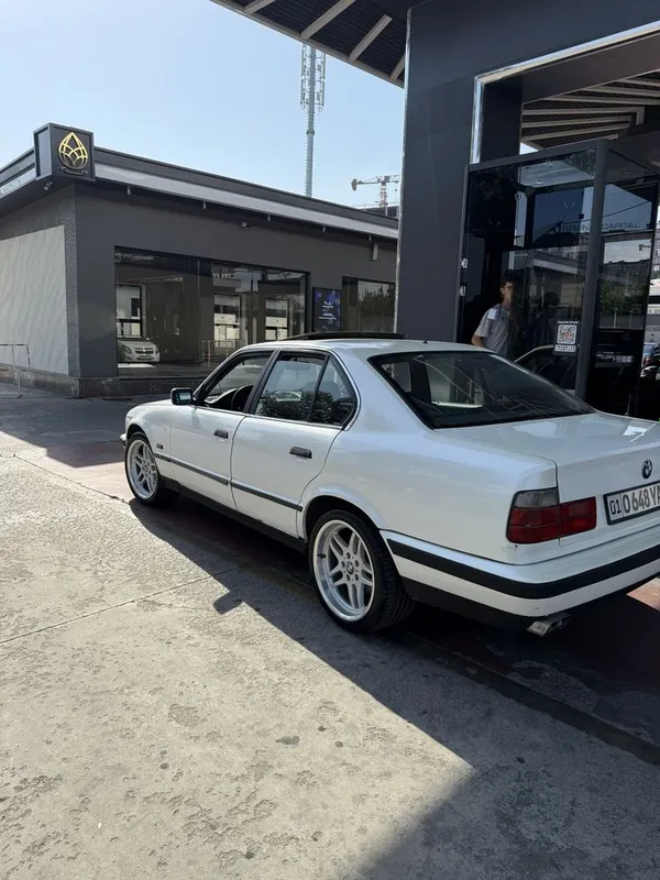 Bmw e34 518. 1 Bmw e34 518. 1