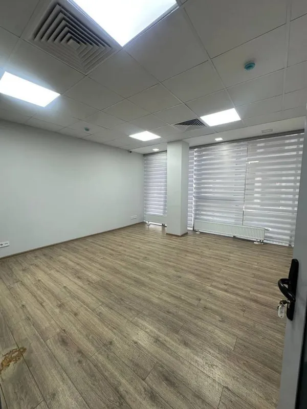 Продается Евро здание 961 кв.м., 2
