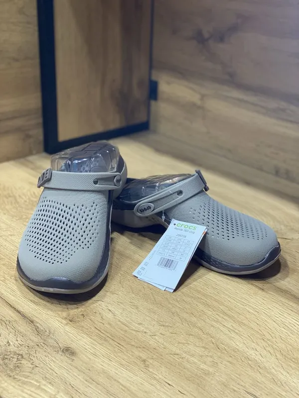 Kroks Crocs Vietnam — фото 1