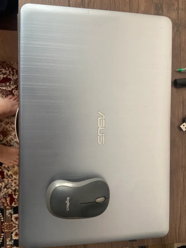 Asus Asus