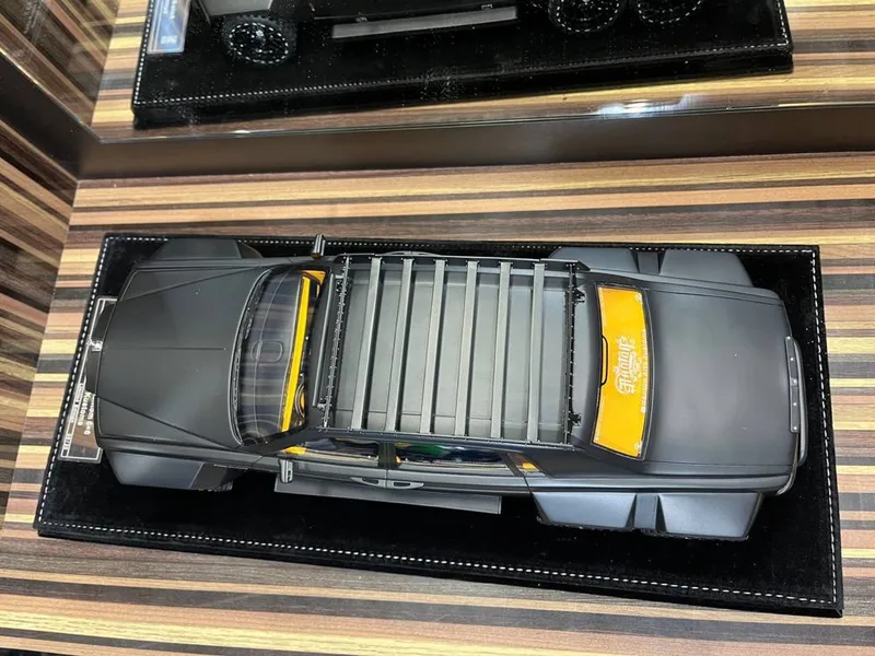 1:18 Rolls Royce Phantom 6x6 kolleksion model 2