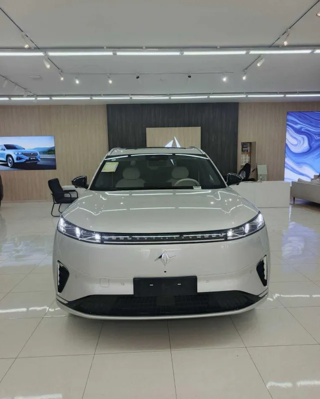 Dongfeng 008 Max/Ultra Restayln 2026 — фото 4