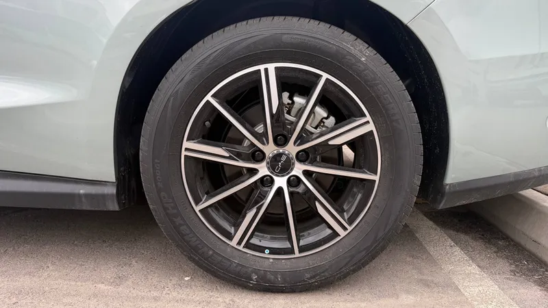 Byd Seal 06 hybrid 2000km zapas hod (nasiyaga savdo qilamiz) 9 Byd Seal 06 hybrid 2000km zapas hod (nasiyaga savdo qilamiz) 9
