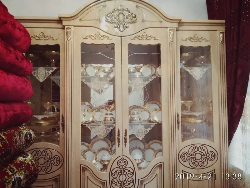 mebel yegib qoyilgan holati ideal qirilmagan