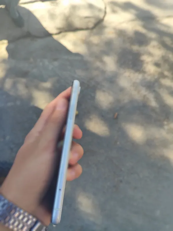 iPhone XR 128 ГБ 1 iPhone XR 128 ГБ 1