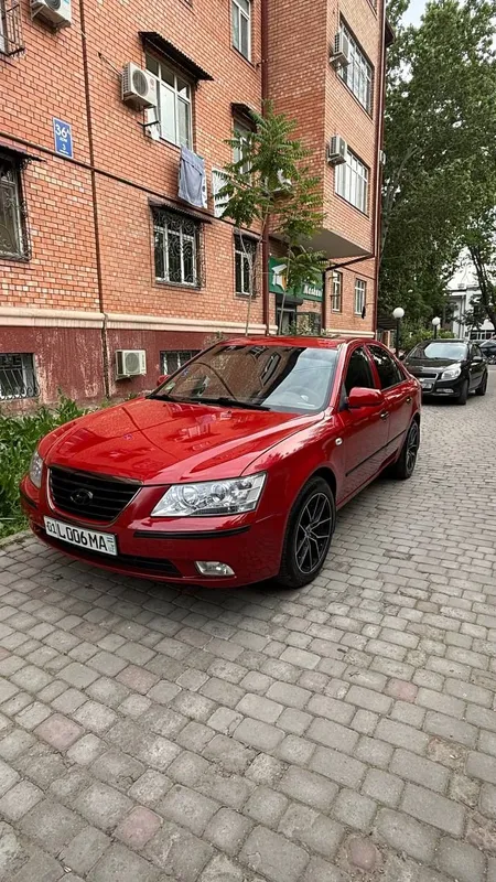 HYUNDAI Sonata NF 2009 (пропан)