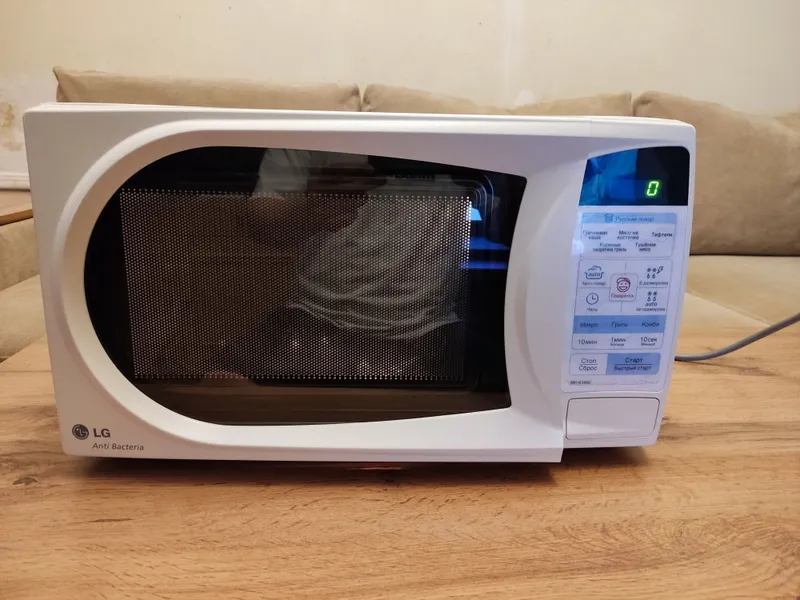 Монитор Samsung SyncMaster P2250 22" Б/У