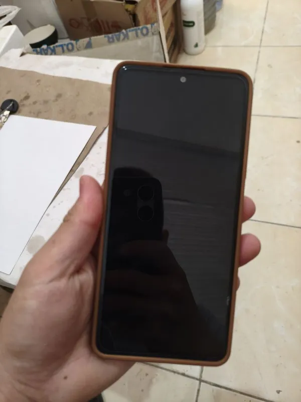 Redmi Note 12 Pro telefon satiladi, jaqsilap oqip keyin sorań!