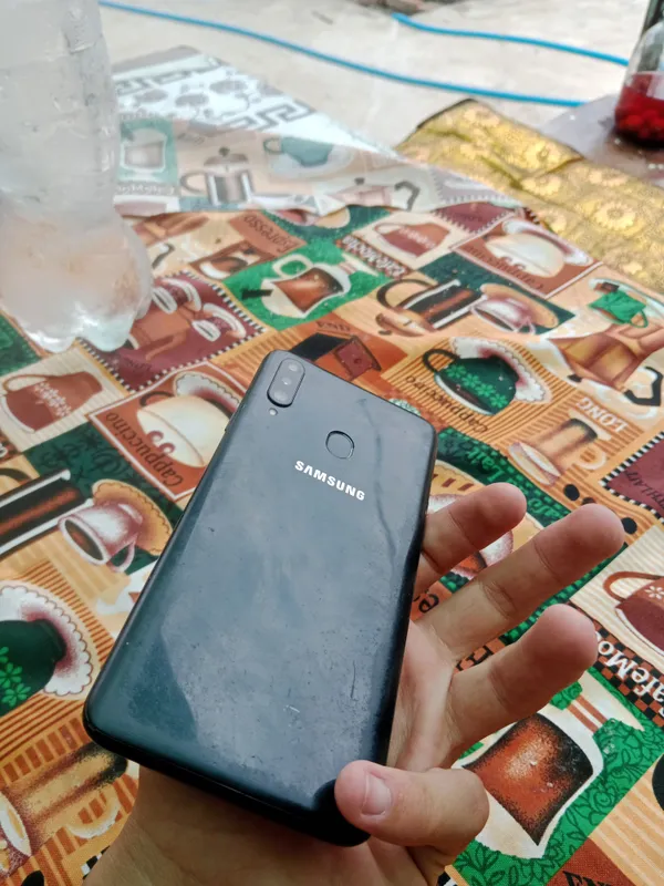 Samsung a20s 6