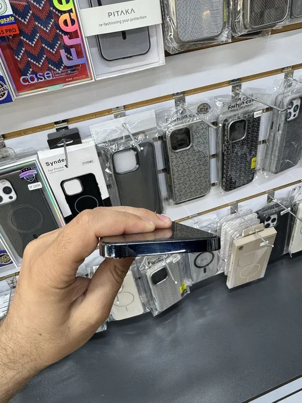 iphone 12 pro 128GB xolati yaxshi fase id ishledi aybi yuq — фото 3