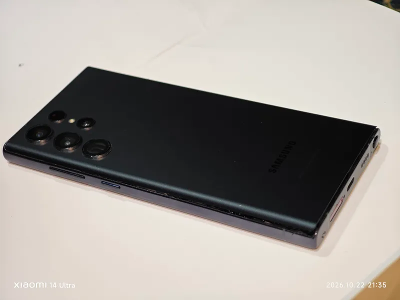 Samsung S22 Ultra sotiladi 2