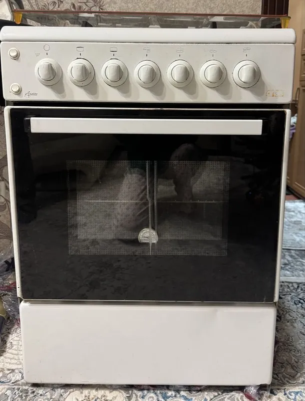 Продаю газовую плиту