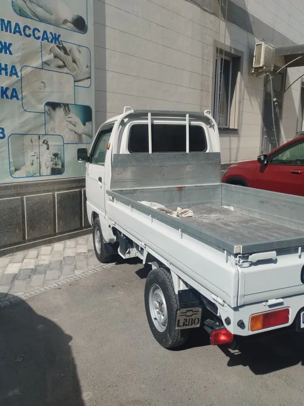 Moshina tozza Toshkent shahar da yurgan 1 Moshina tozza Toshkent shahar da yurgan 1