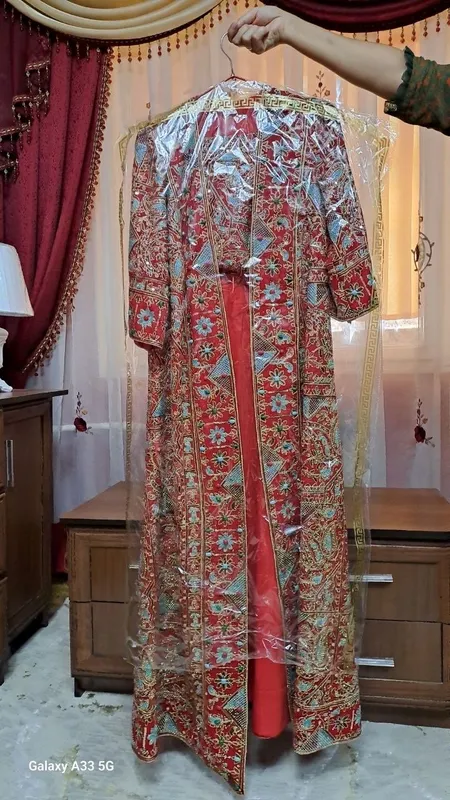 Платья 1 Платья 1