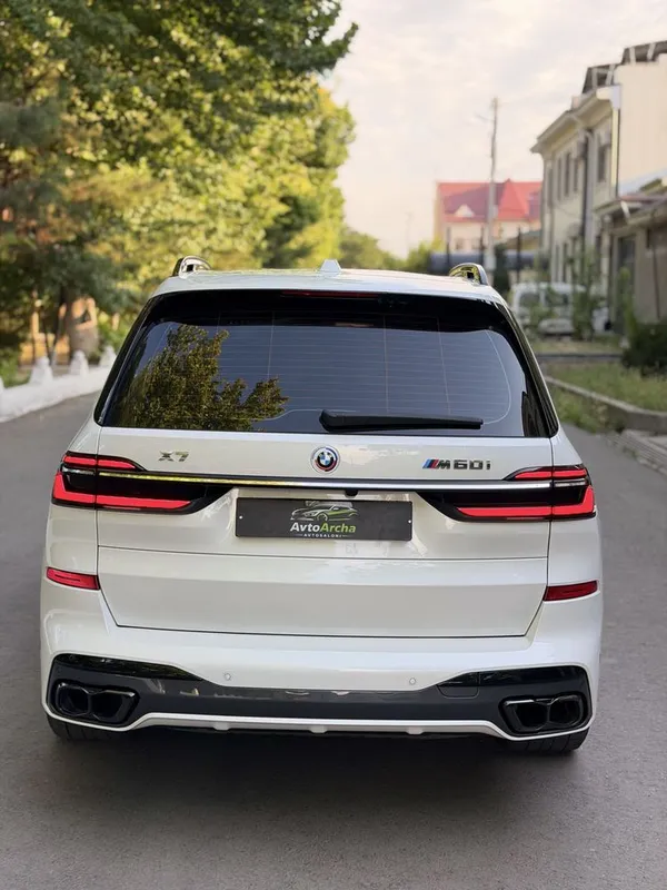Bmw x7 m60i eng fulli 8 Bmw x7 m60i eng fulli 8
