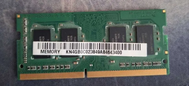 Продам озу для ноутбука DDR4 4GB 2 Продам озу для ноутбука DDR4 4GB 2