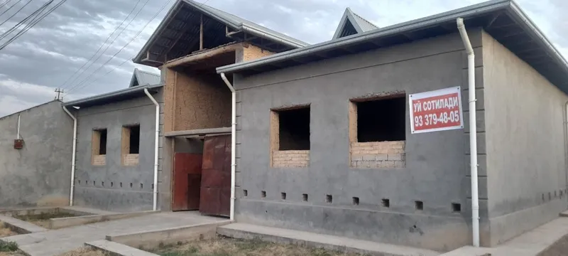 Hovli uy sotiladi Toshkent tumani 6 so'tix 6xona Hovli uy sotiladi Toshkent tumani 6 so'tix 6xona