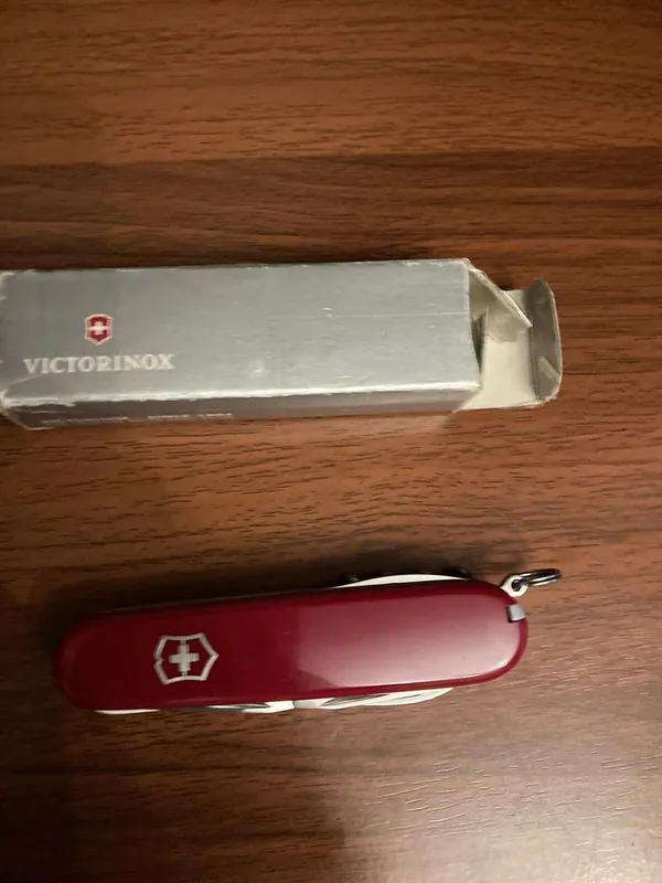 Мультитул Victorinox ножик — фото 3