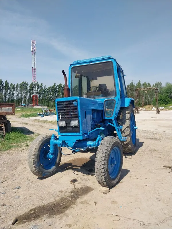 Трактор сотилади 4