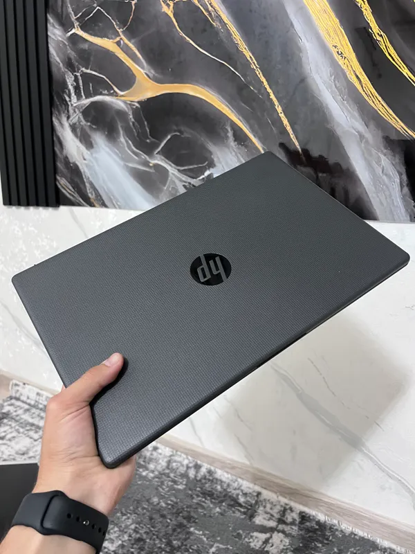 HP notebook 1 TB ryzen 7