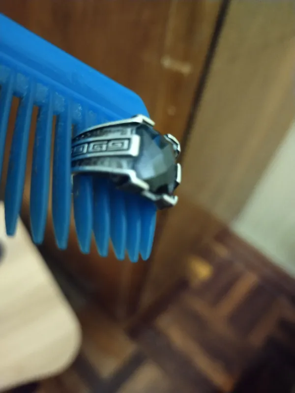 Продам перстень серебро 925