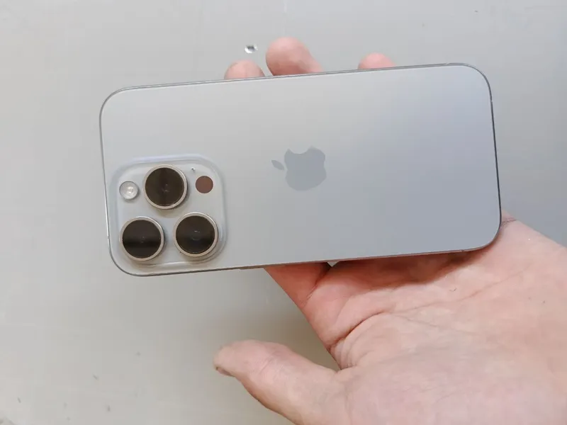 iPhone 15 Pro 128GB, состояние идеальное 3 iPhone 15 Pro 128GB, состояние идеальное 3