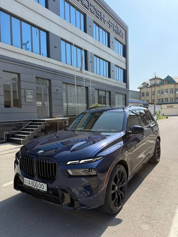Продаю свою bmw x7 40i