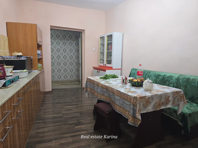 Продаётся дом в центре города — фото 8