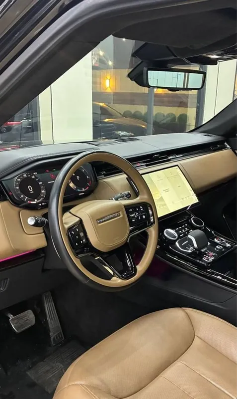Range Rover Sporr P360 4