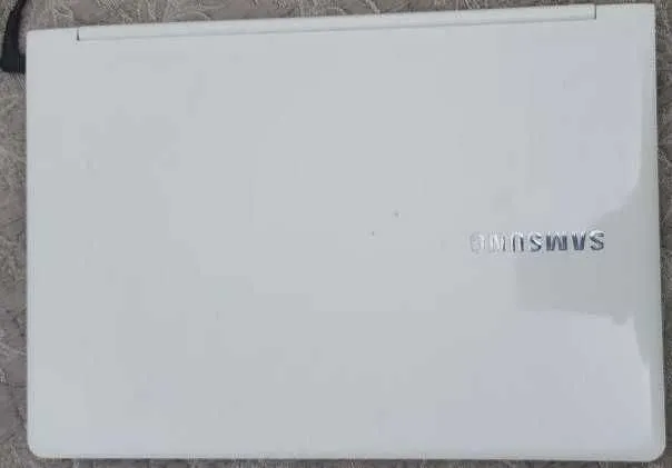 Netbook Samsung 13.3 — фото 1