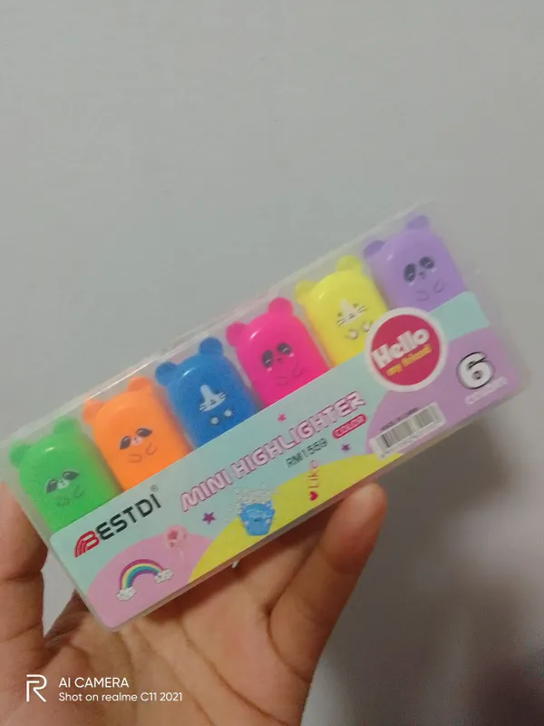 Highlighter pen ,marker 1 Highlighter pen ,marker 1