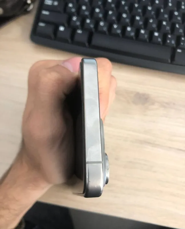 Iphone 15 Pro Max 1 TB 4 Iphone 15 Pro Max 1 TB 4