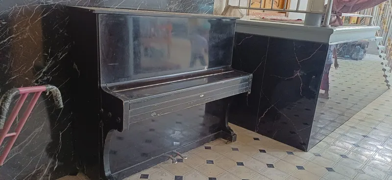 Pianino sotiladi