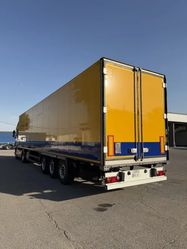 DAF XF 460 EURO 6 + SCHMITZ Реф Сотилади — фото 2