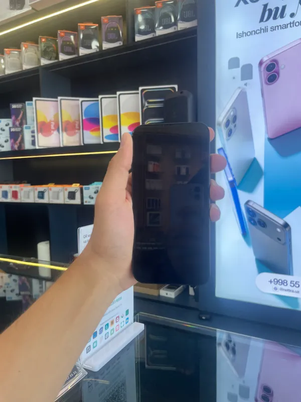 iPhone 14, чёрный 2 iPhone 14, чёрный 2