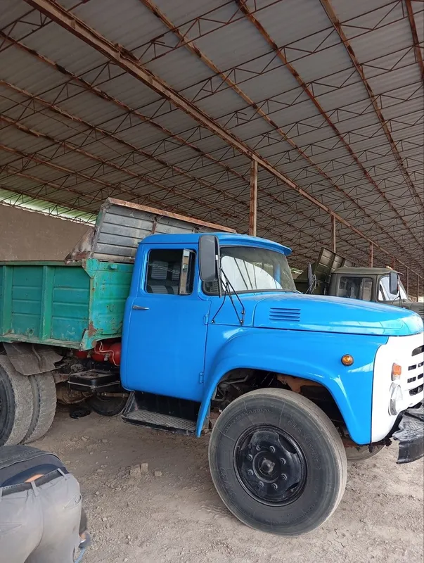 Zil 130 samosval 2 Zil 130 samosval 2