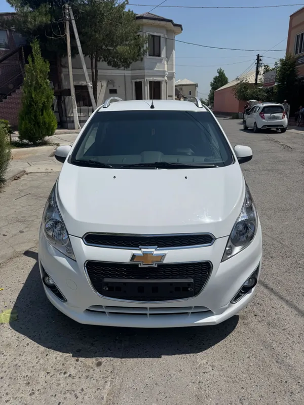 Chevrolet Spark avtomat 1