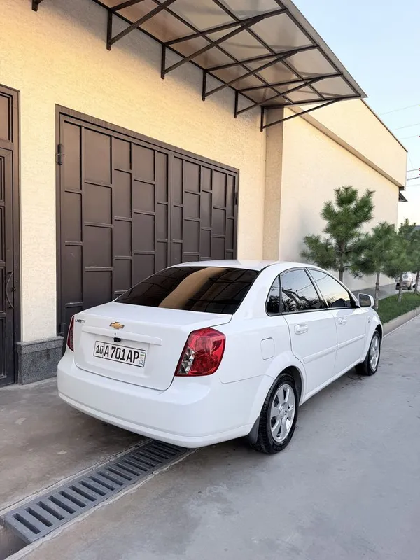 Lacetti Gentra 3 Avtomat. 2 Lacetti Gentra 3 Avtomat. 2