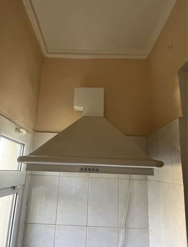 Продам вытяжку Vitech 2